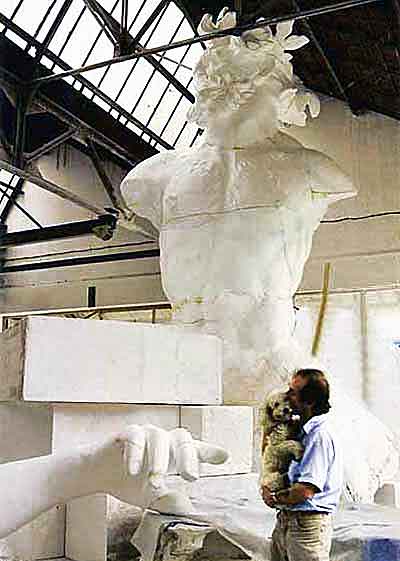 Didier le sculpteur avec Lucky