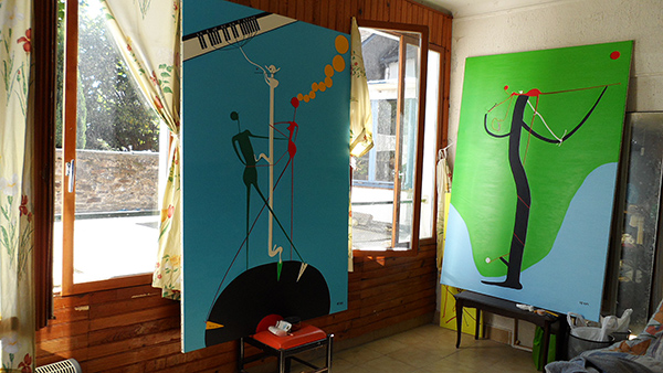 Intérieur avec 2 tableaux